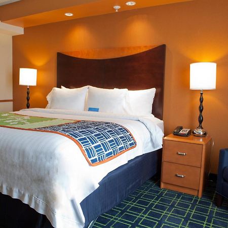 Fairfield Inn And Suites Flint Fenton Eksteriør billede