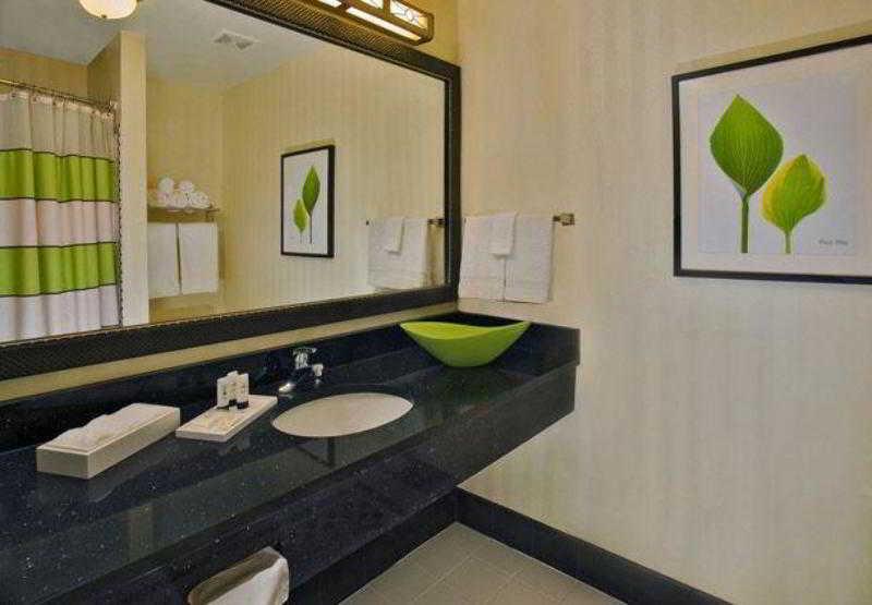 Fairfield Inn And Suites Flint Fenton Eksteriør billede